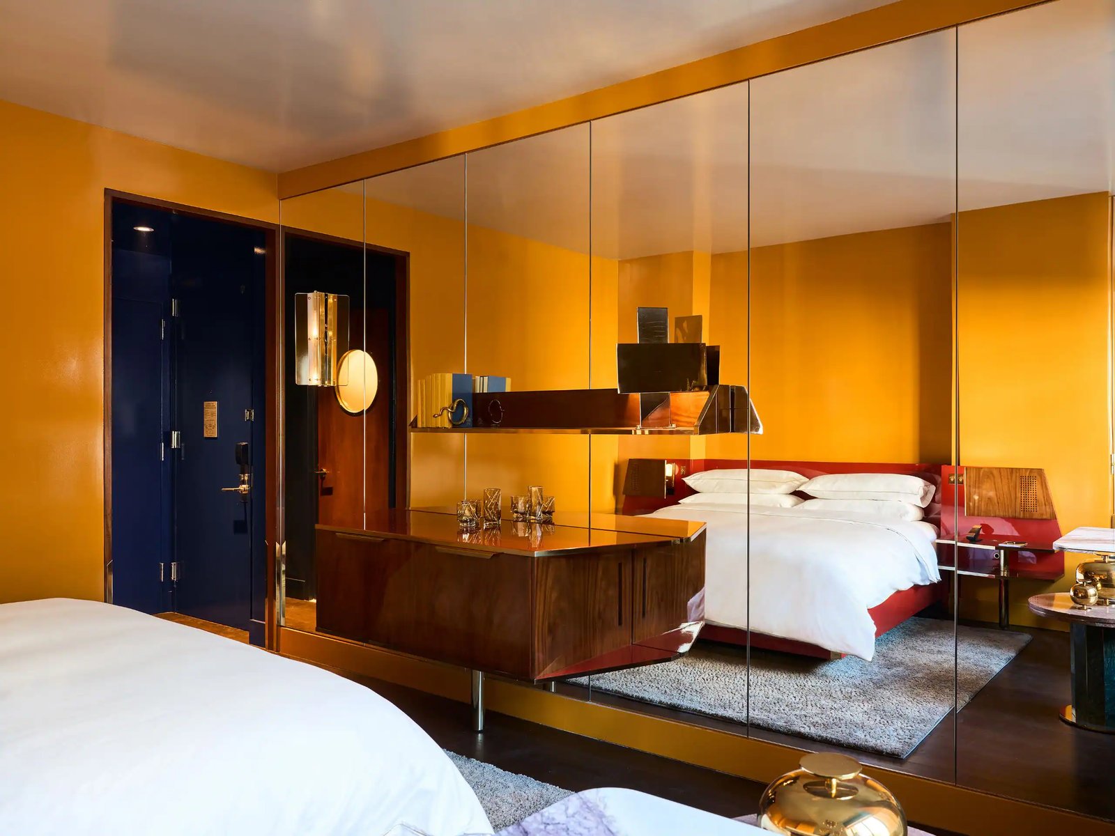 The Manner — rooms