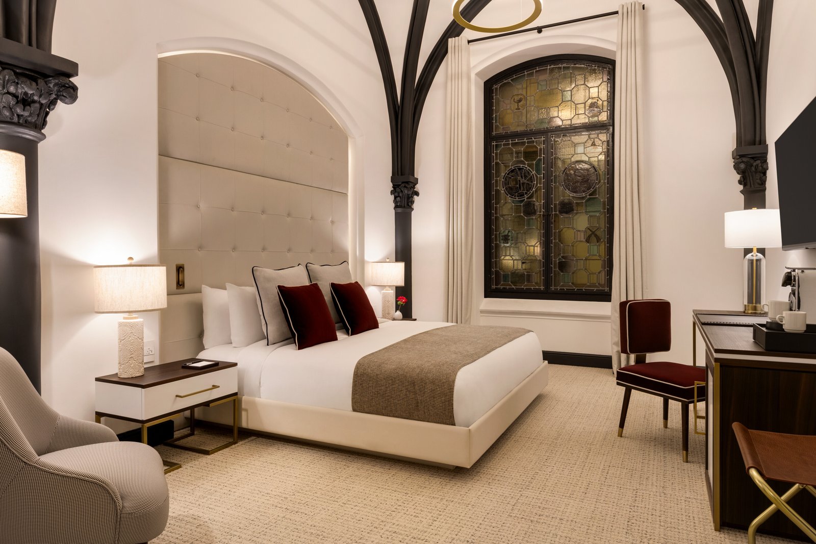 The Chemists Club Hotel — rooms