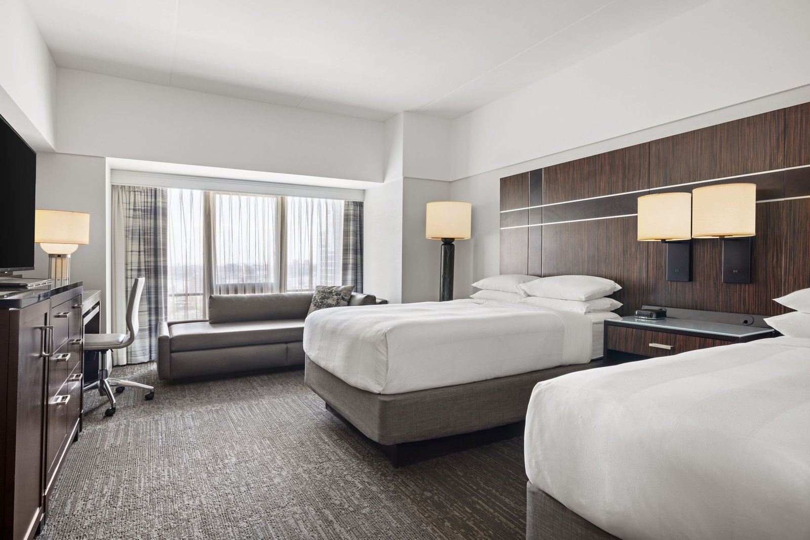 New York Marriott Marquis — rooms