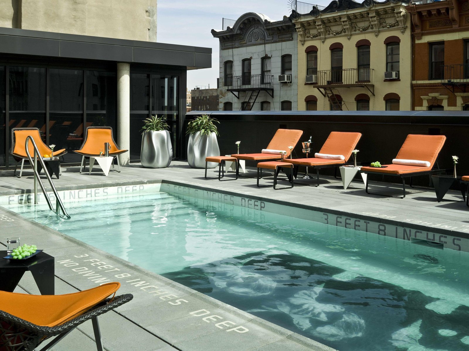Sixty LES Hotel, the pool