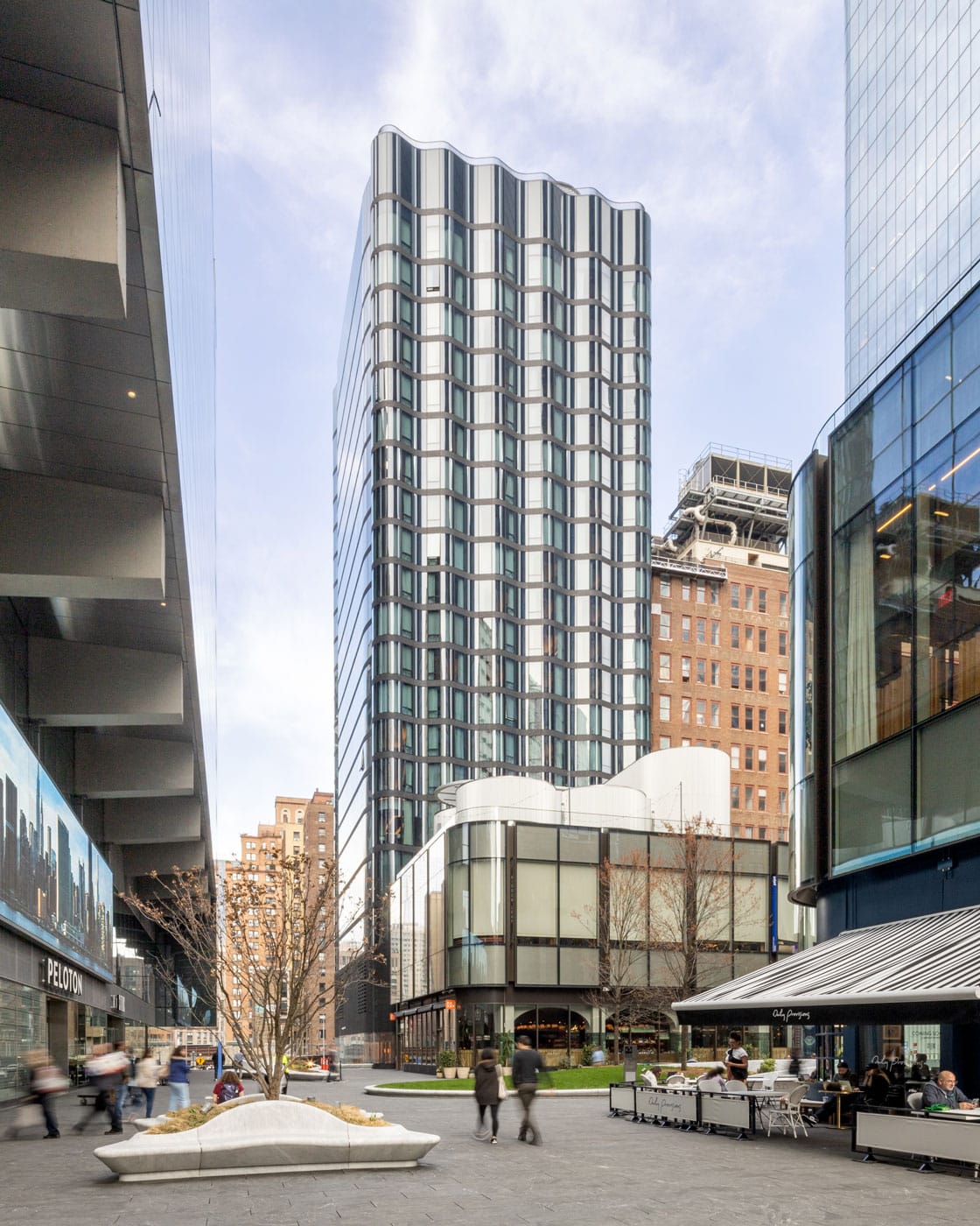 Pendry Manhattan West — vibe