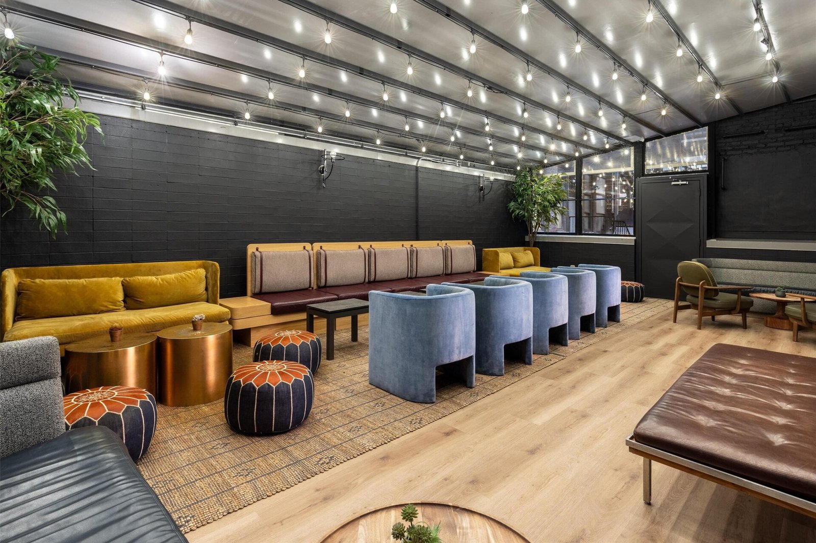 Arlo NoMad — vibe