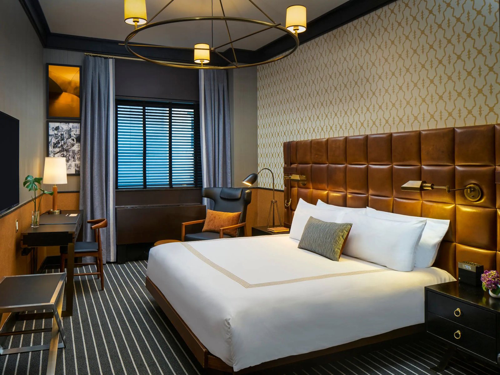 Gild Hall, A Thompson Hotel — rooms