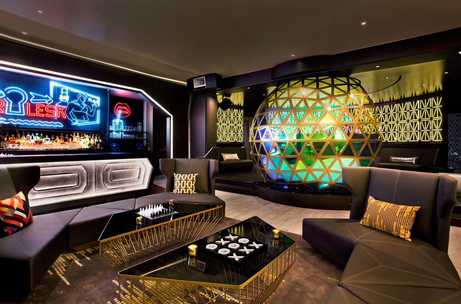 W New York - Times Square Hotel — eat & drink