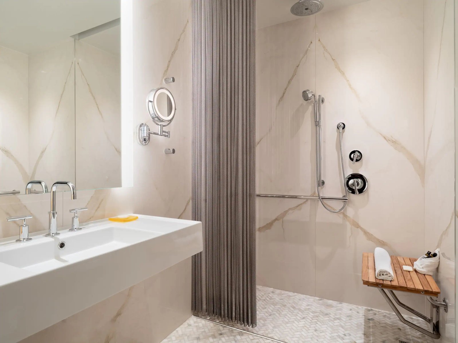 Hyatt Union Square New York — rooms