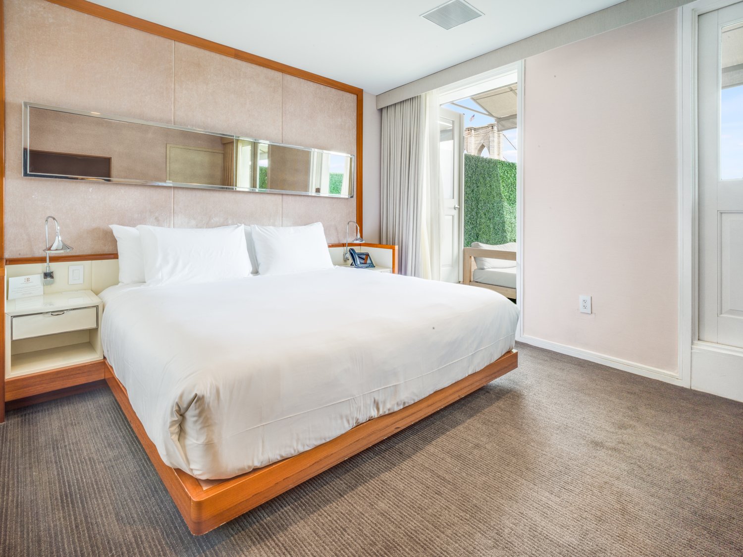 33 Hotel New York City Seaport — rooms