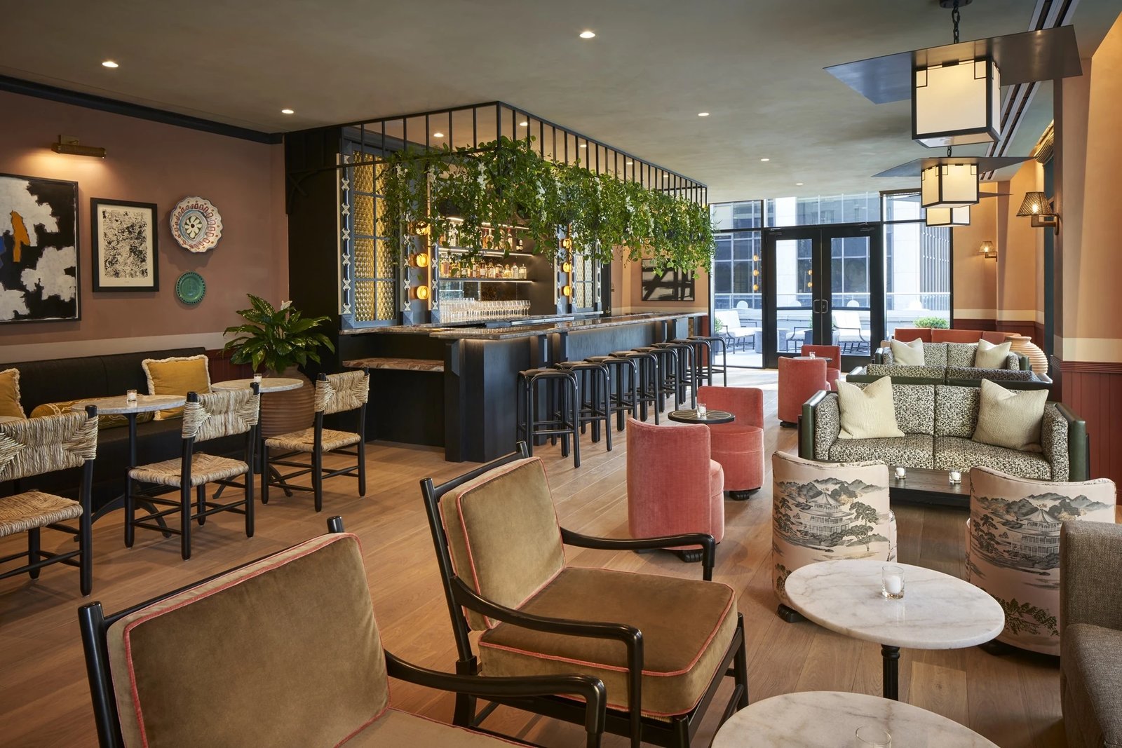 The Wall Street Hotel, bar tontine