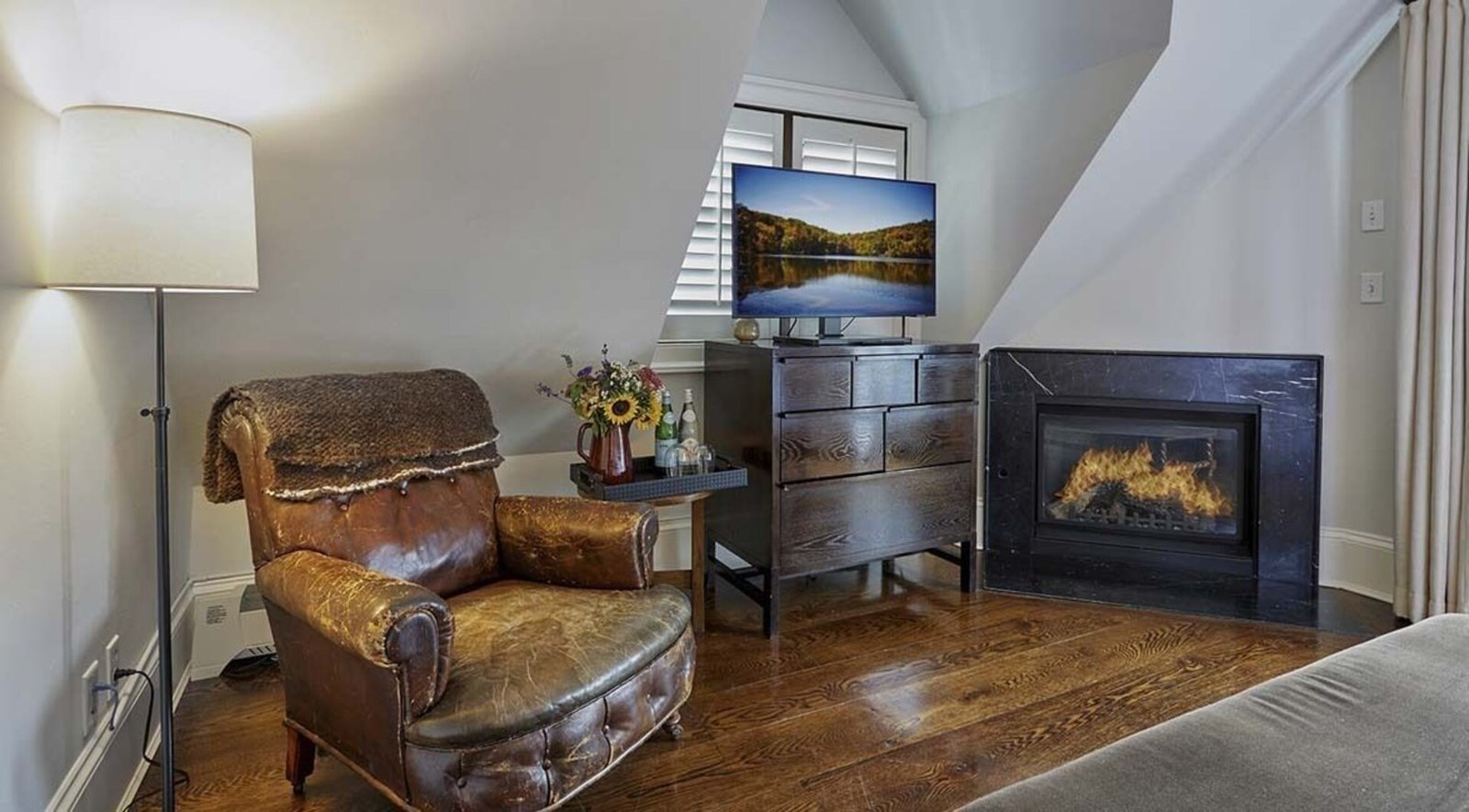 Bedford Post Inn — rooms