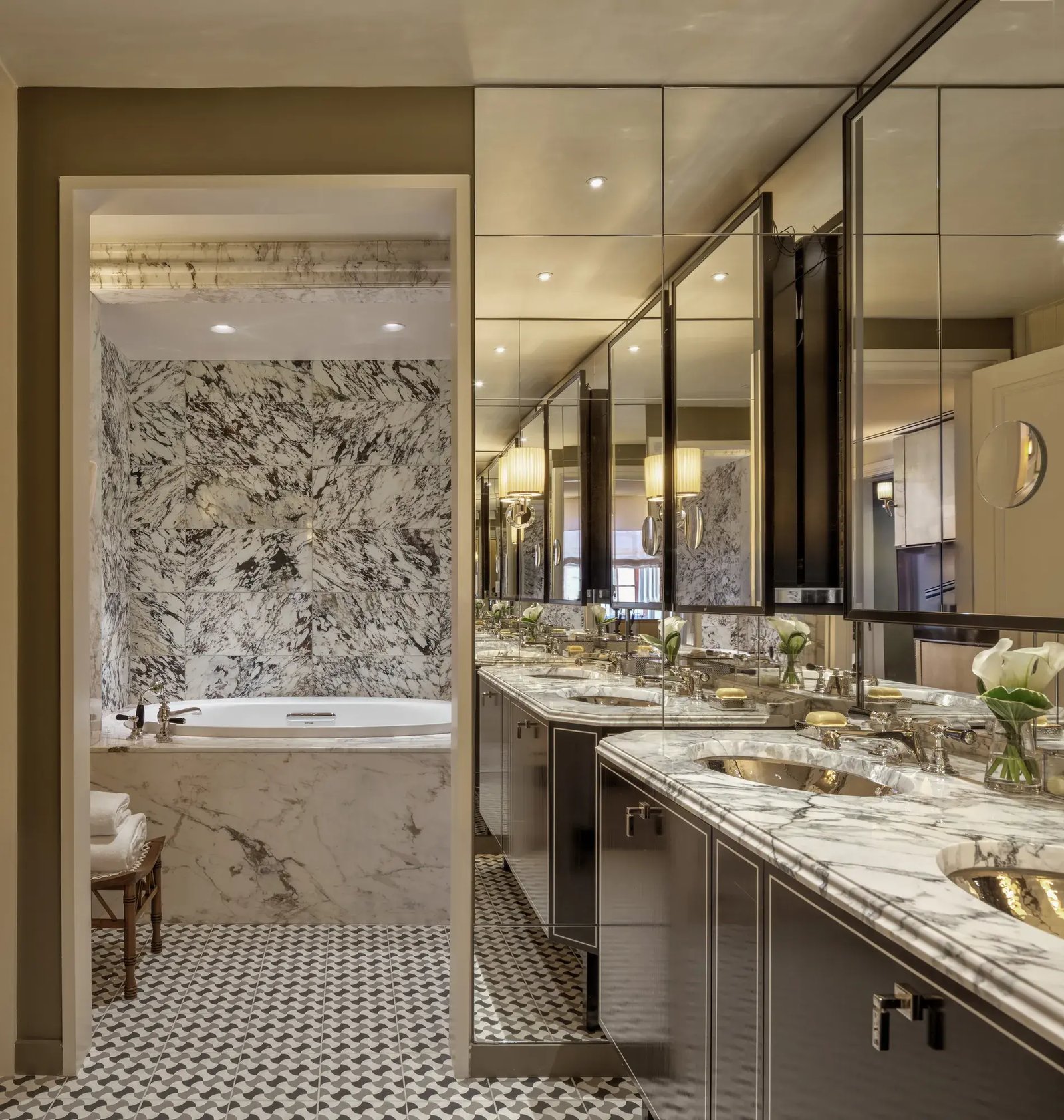 The Carlyle Rosewood Hotel — rooms