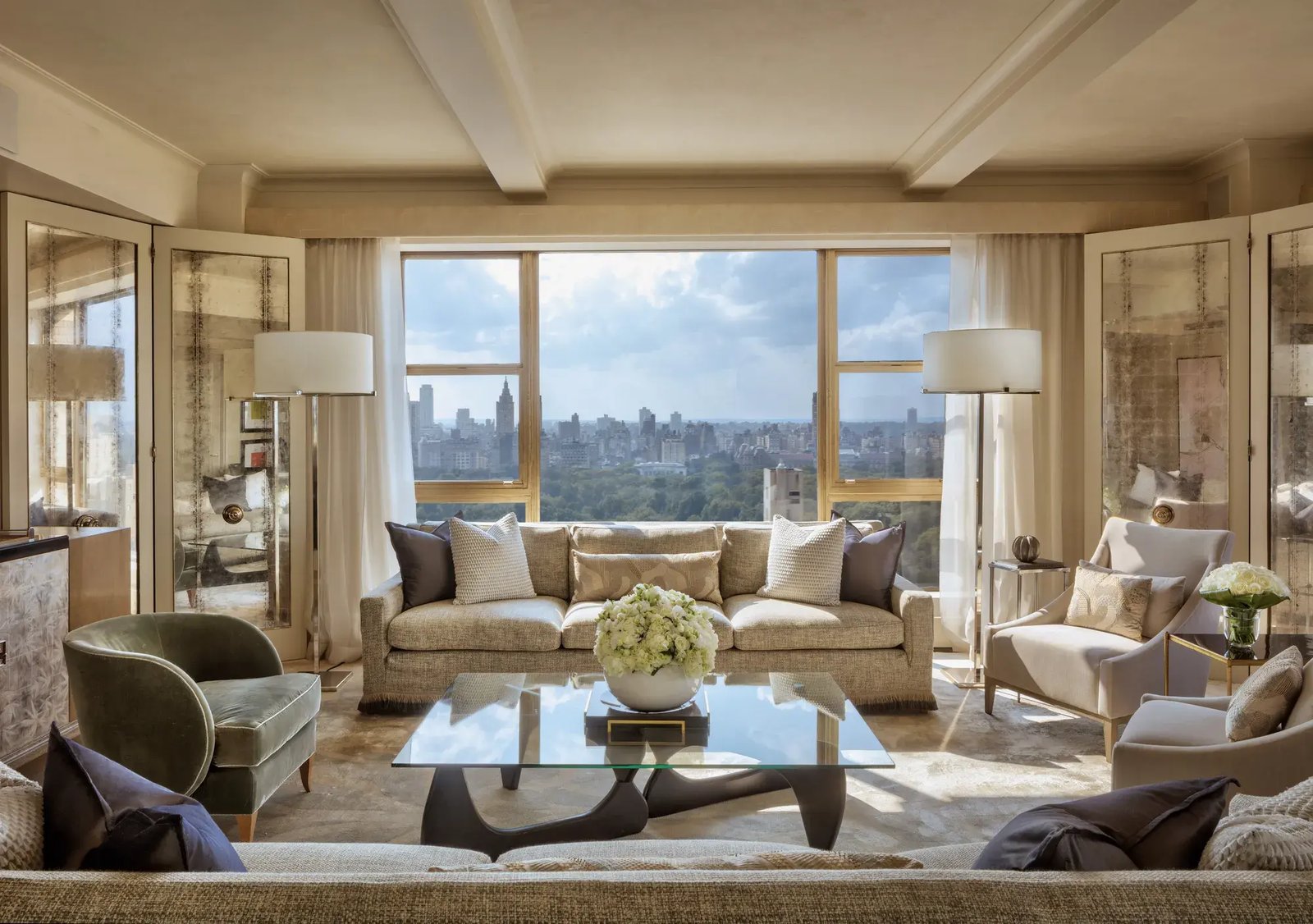 The Carlyle Rosewood Hotel — rooms
