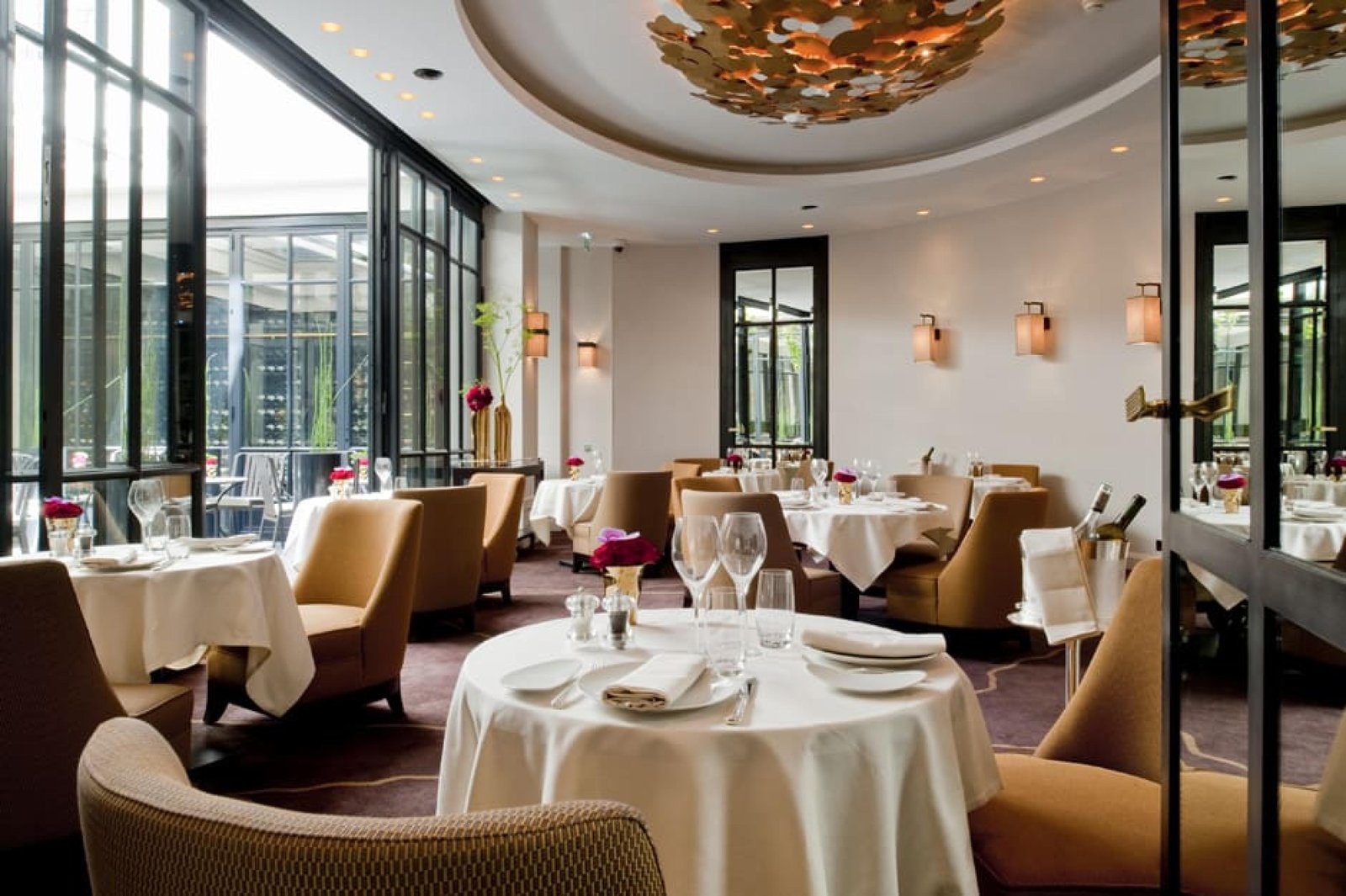 Le Burgundy Paris — eat & drink