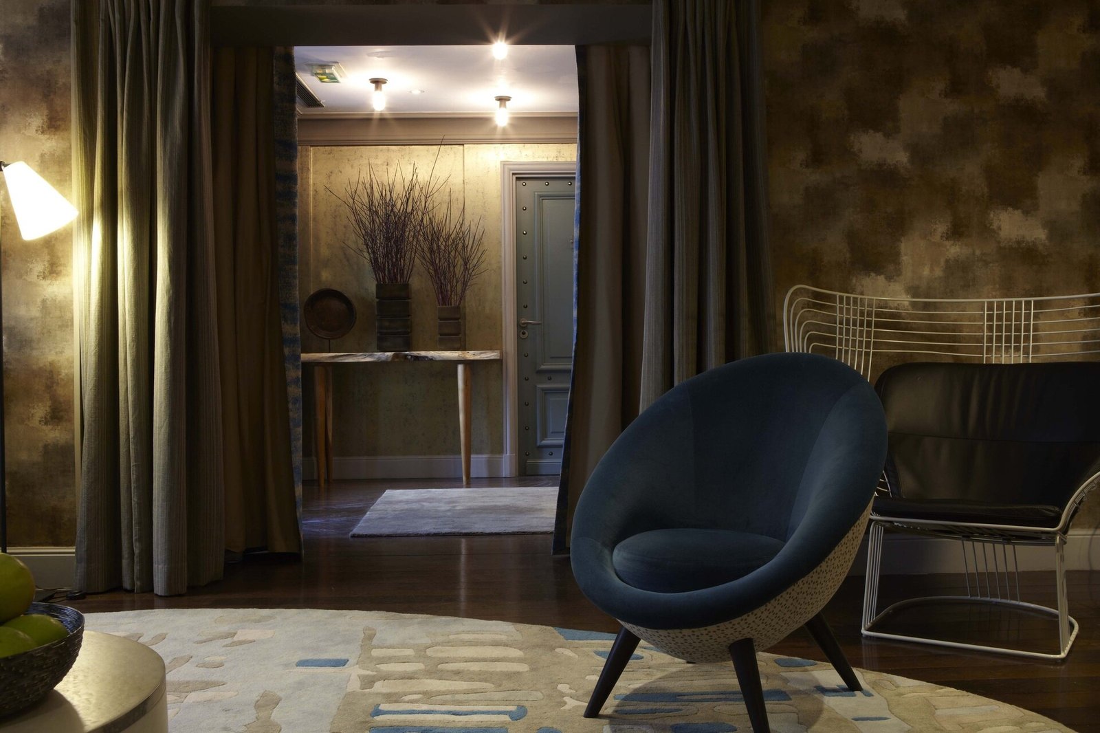 Hôtel Thérèse — vibe