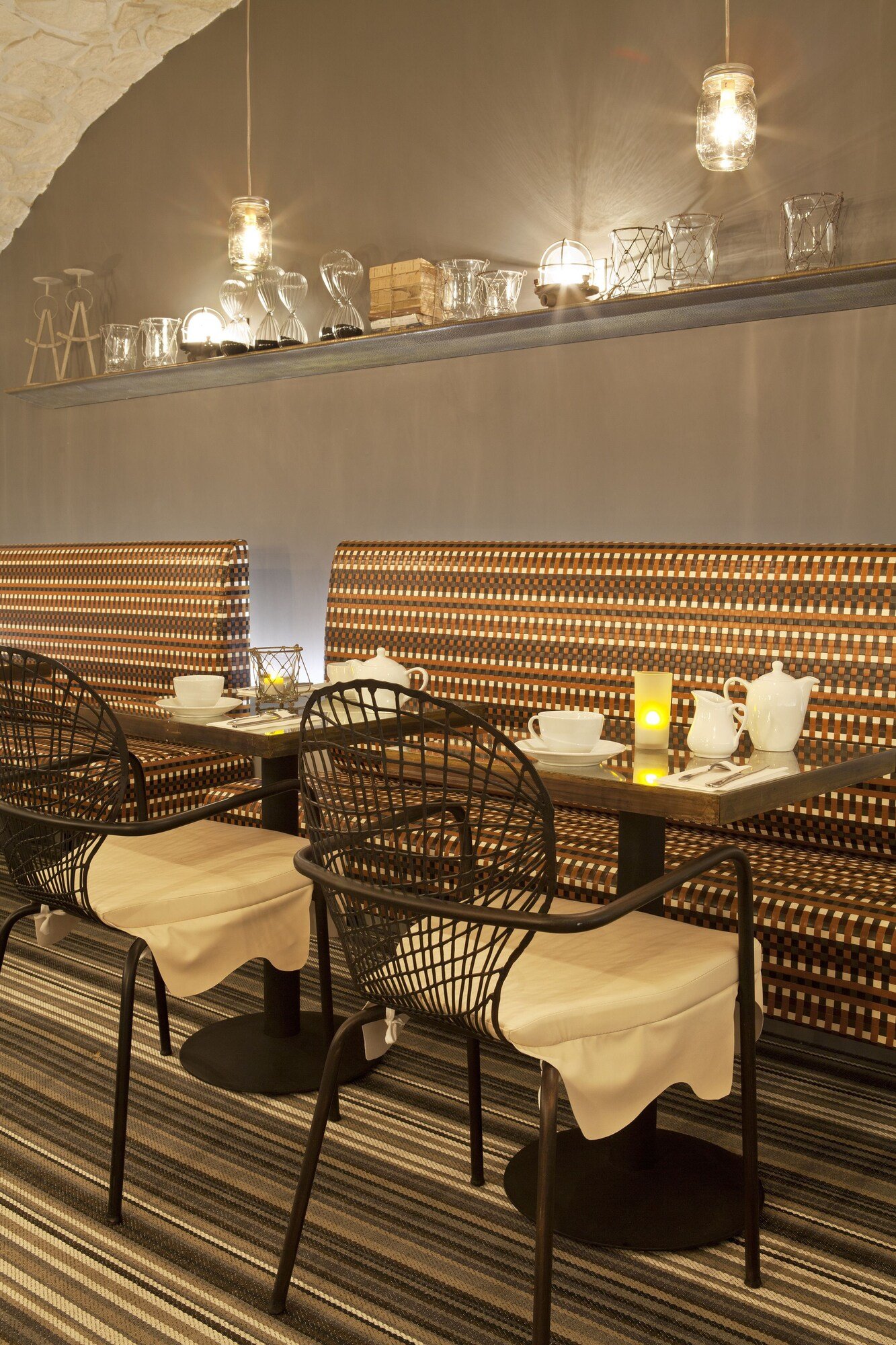 Hôtel Thérèse — eat & drink