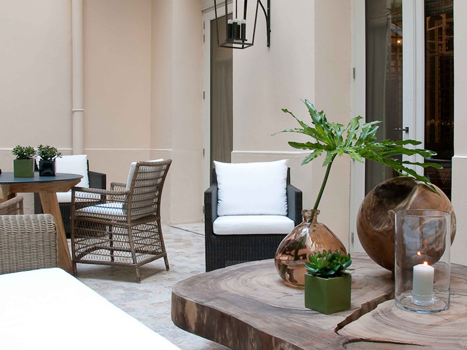 Hôtel Récamier — vibe