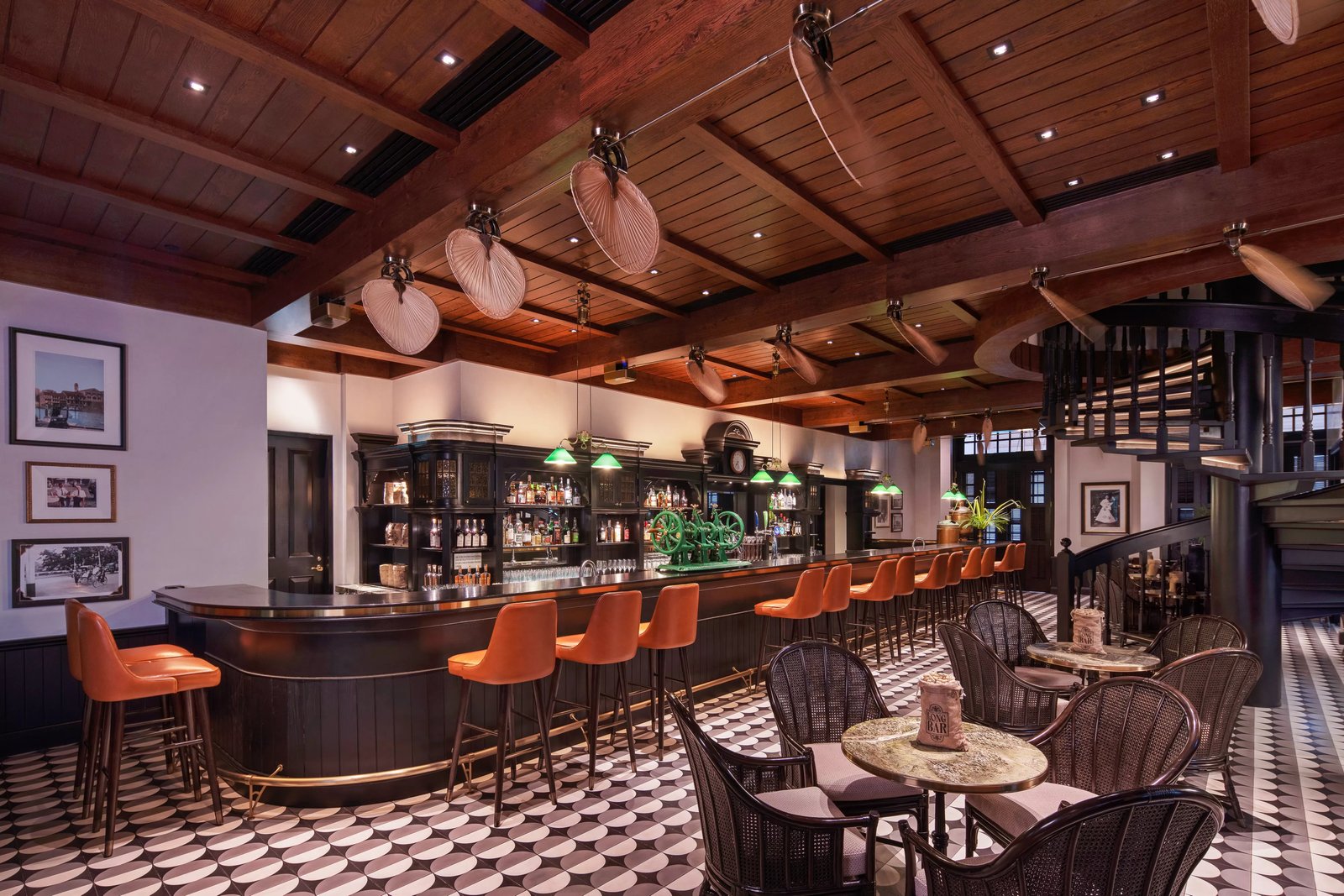 Raffles Singapore — eat & drink