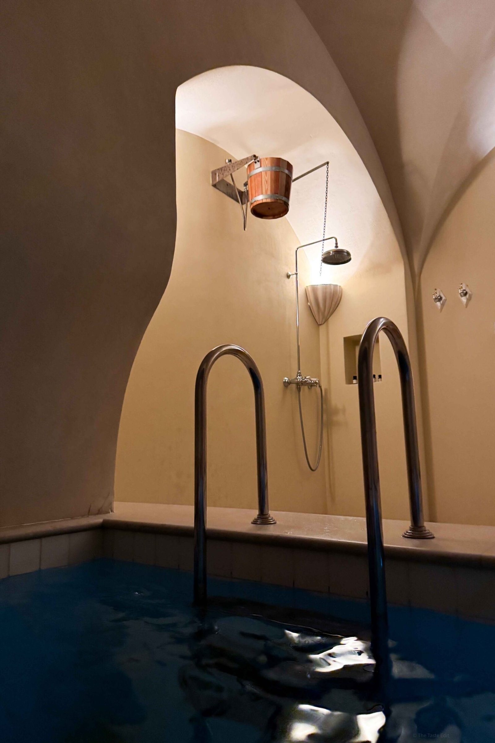 Château Voltaire, the pool
