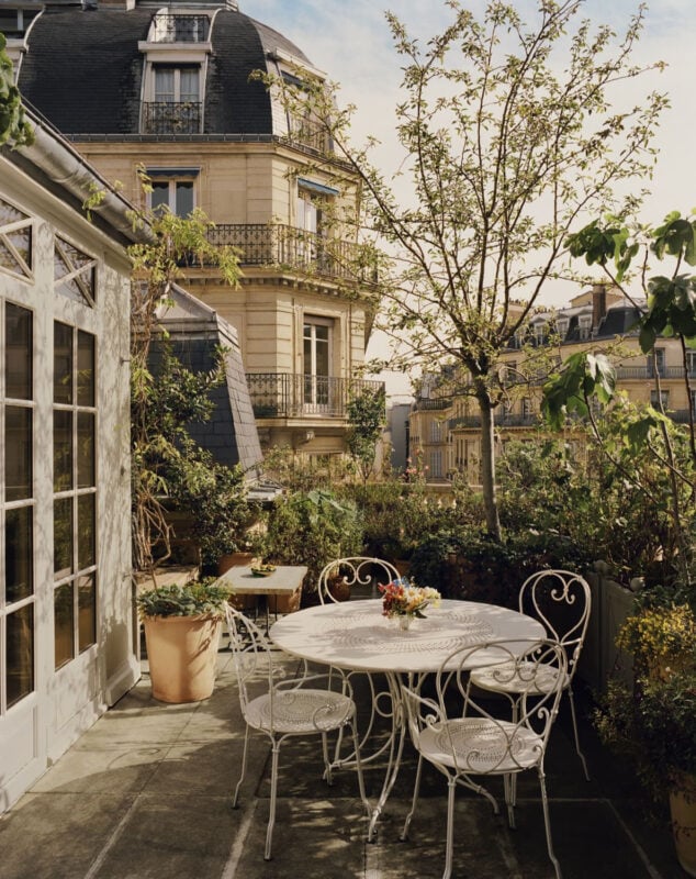 Château Voltaire — vibe