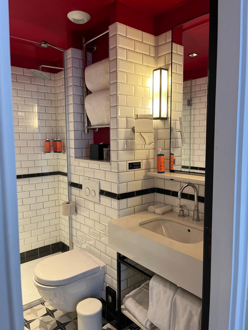 Hôtel Adèle & Jules — rooms