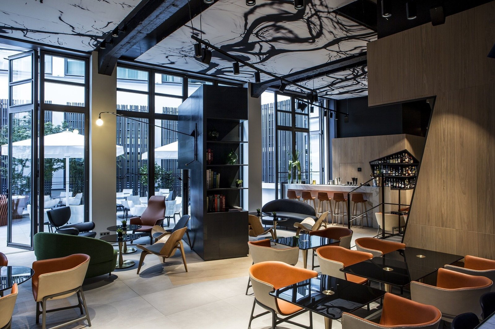 Hôtel Le Cinq Codet — eat & drink