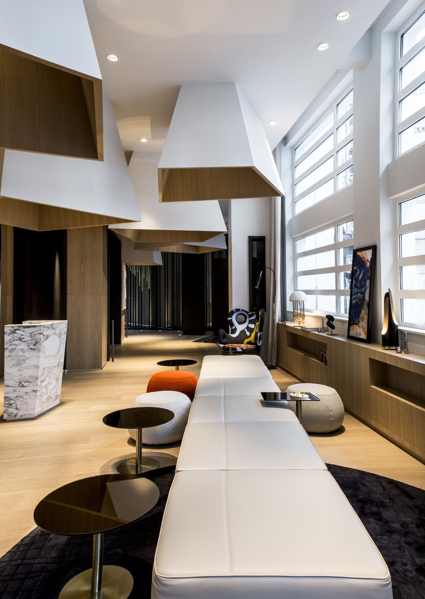 Hôtel Le Cinq Codet — vibe
