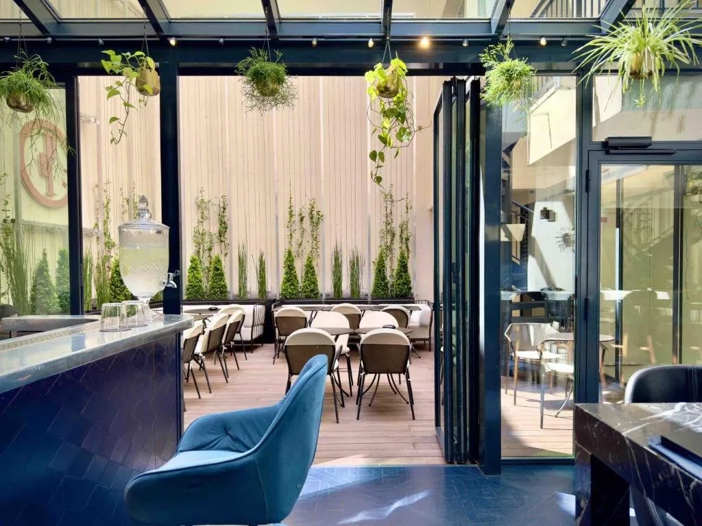 Hôtel Perpetual - Elysées-Montaigne — vibe