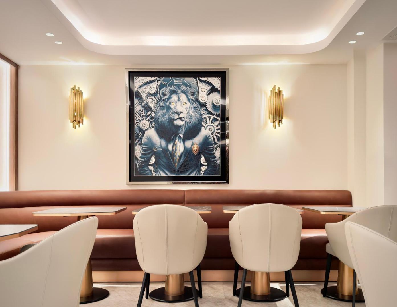 Hôtel Perpetual - Elysées-Montaigne — eat & drink