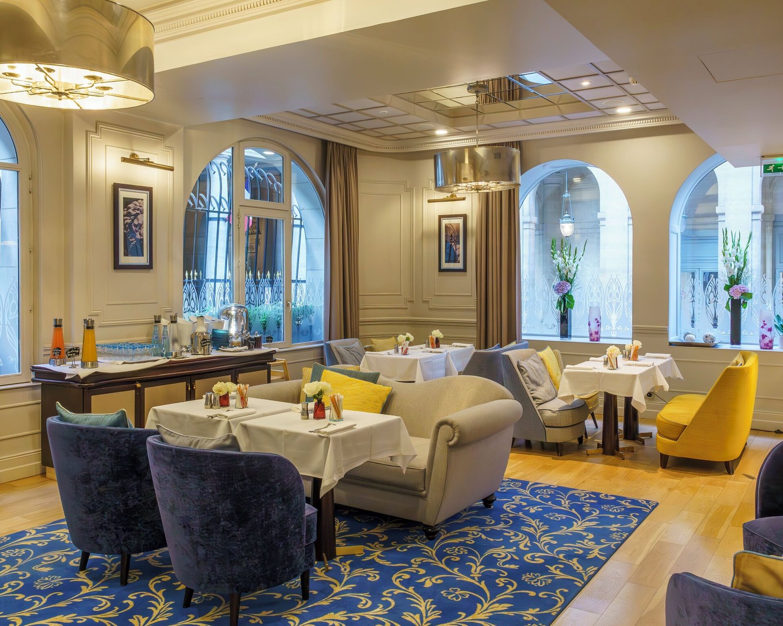 La Clef Louvre Paris Hotel — eat & drink