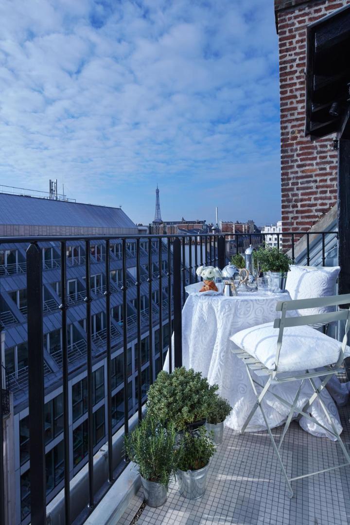 Monsieur George Hôtel & Spa - Champs Elysées — vibe