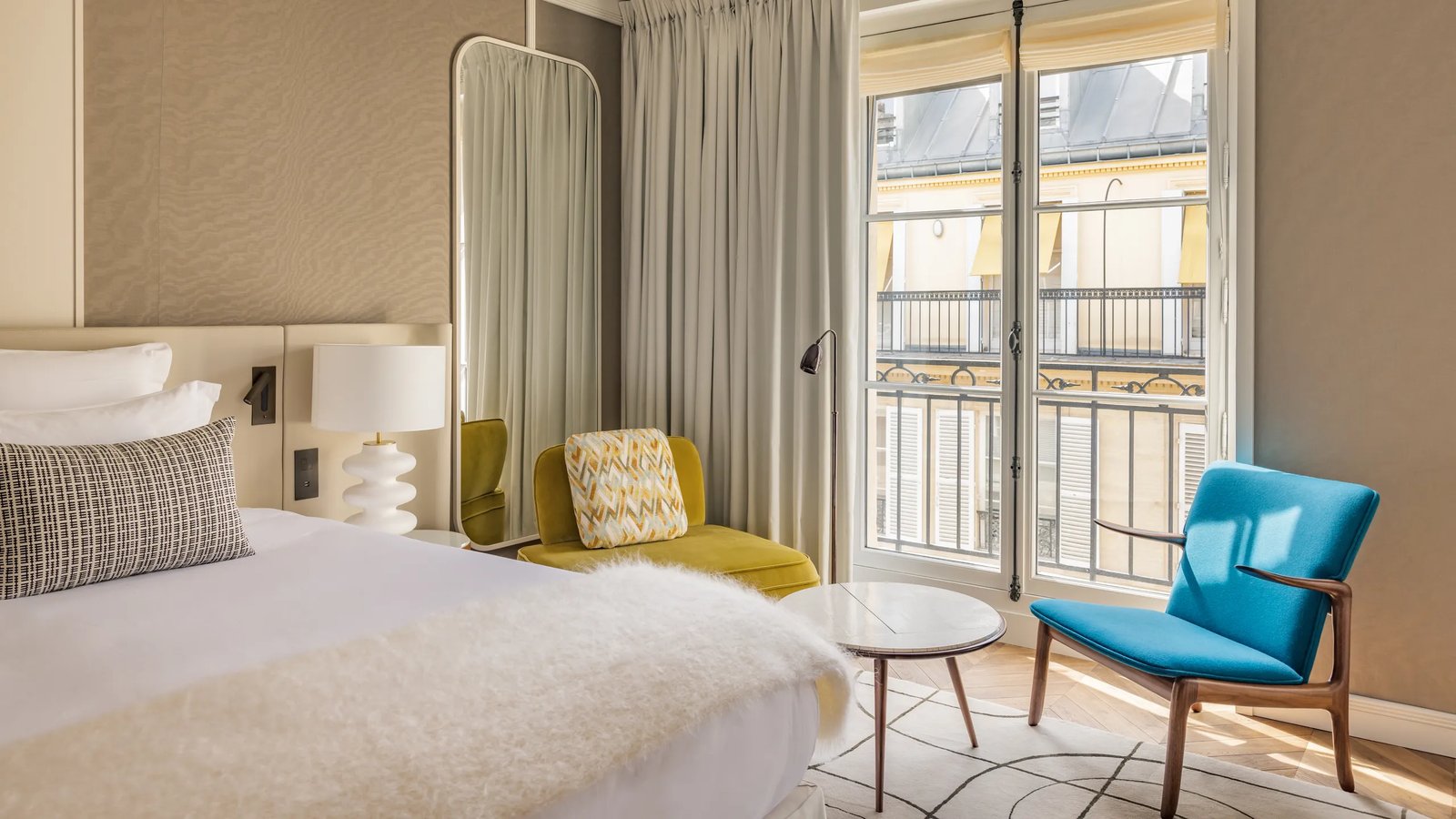 Pavillon Faubourg Saint-Germain — rooms