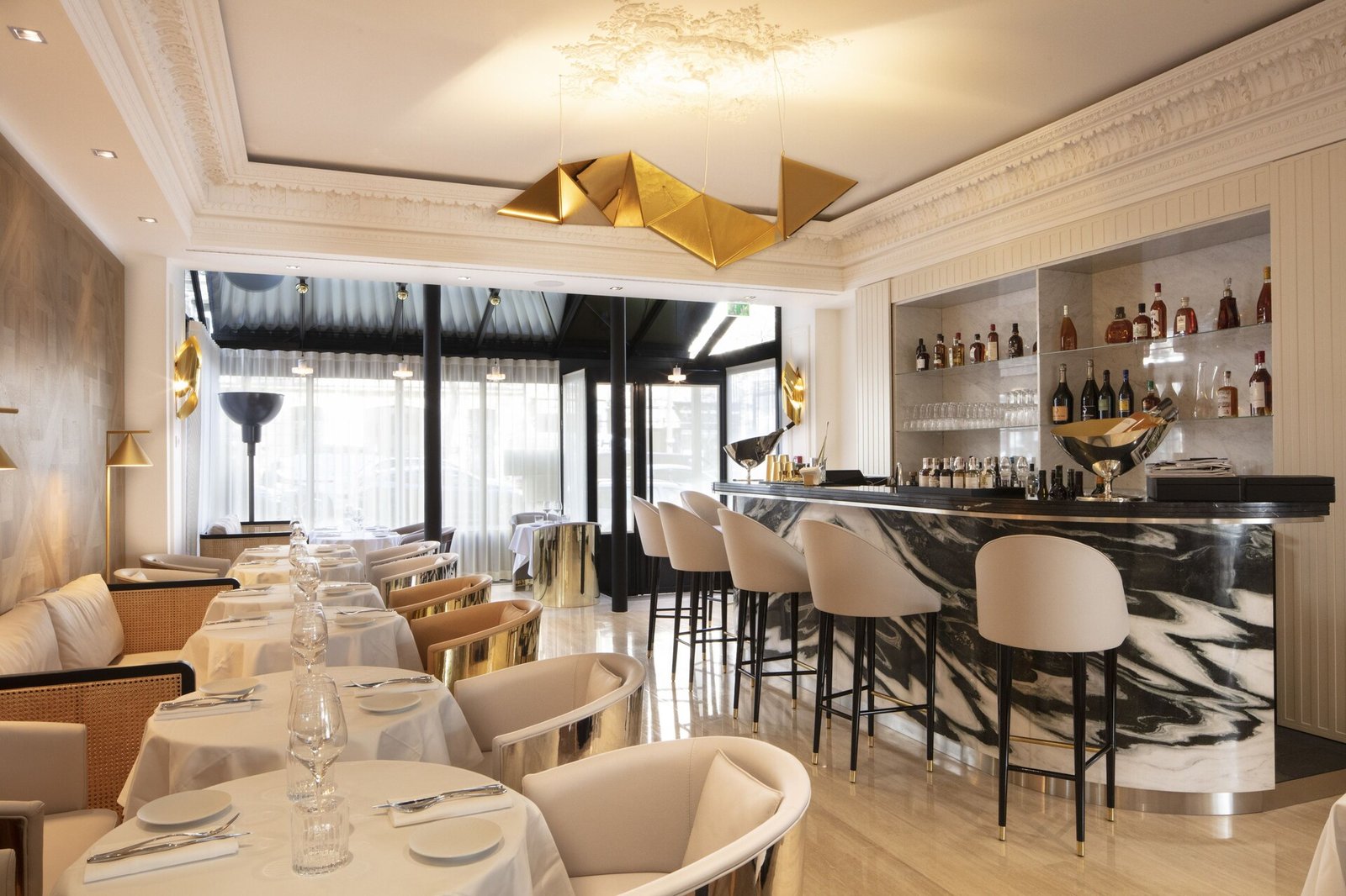 Hôtel Bowmann — eat & drink