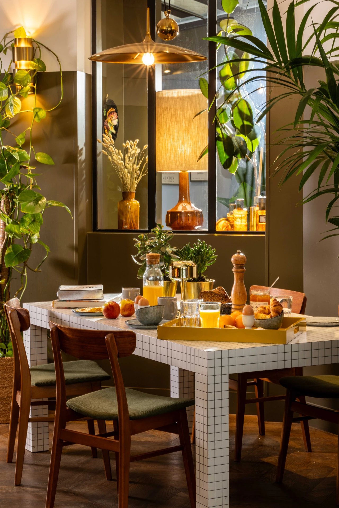 C.O.Q Hotel Paris — eat & drink
