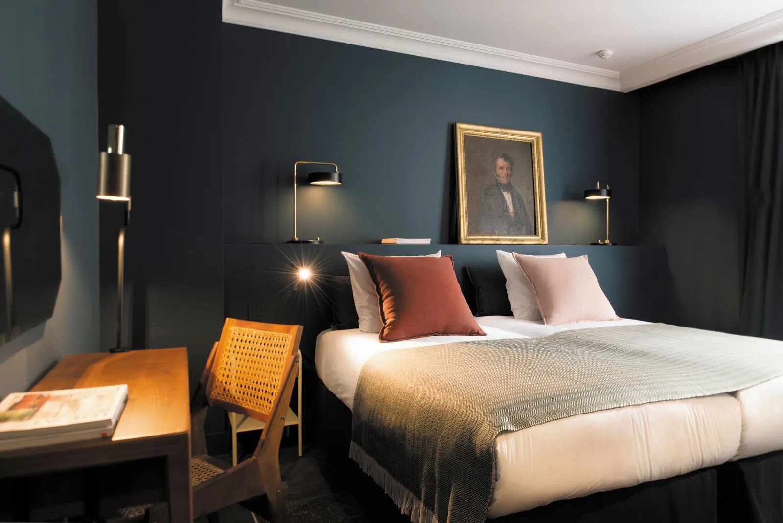 C.O.Q Hotel Paris — rooms