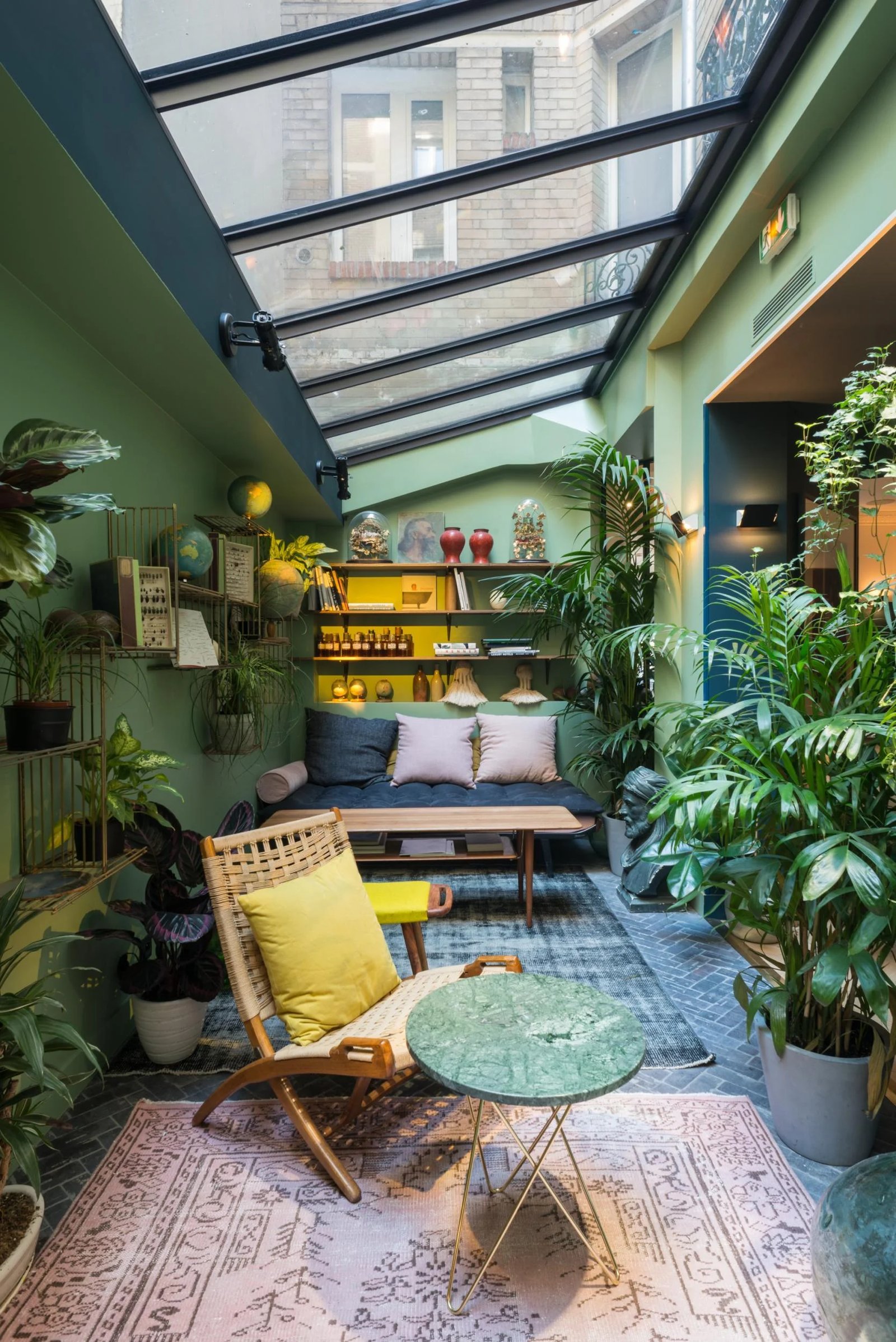 C.O.Q Hotel Paris — eat & drink