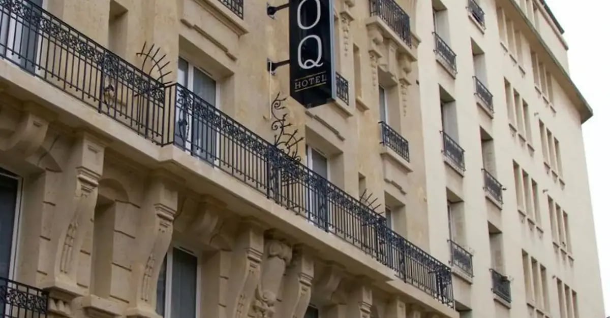 C.O.Q Hotel Paris — backstory