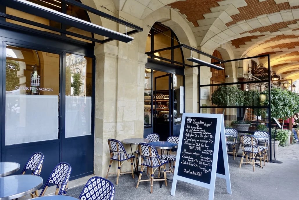 Cour des Vosges — eat & drink