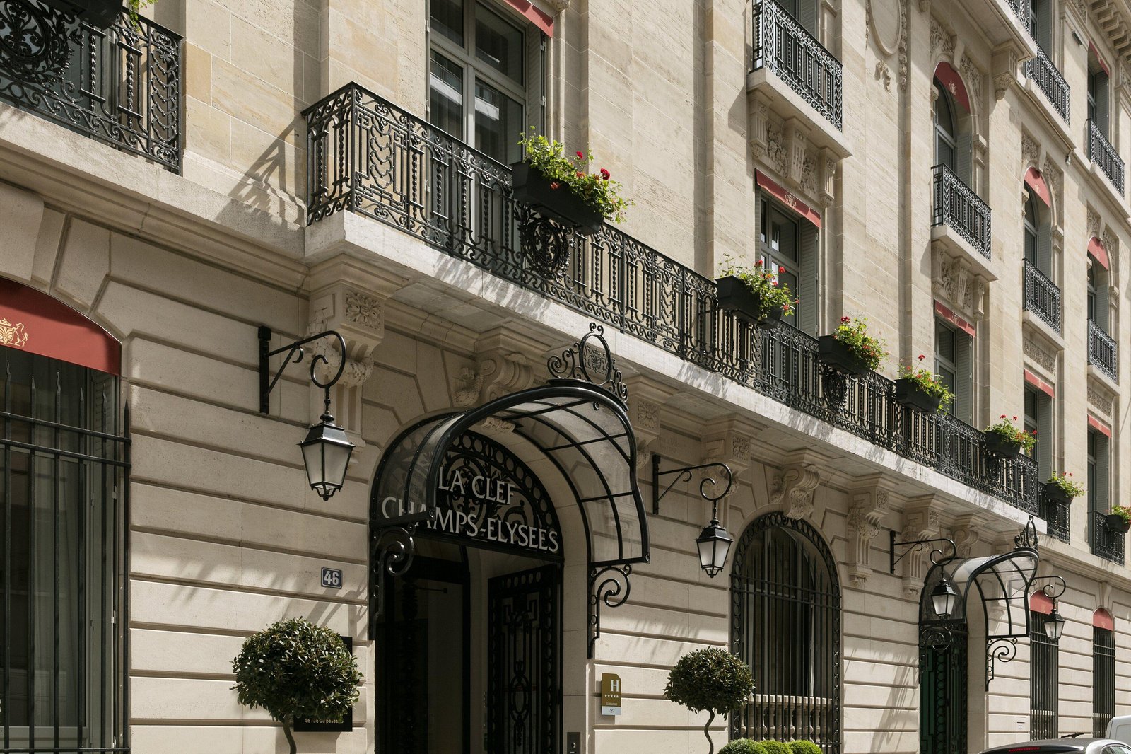La Clef Champs-Élysées Hotel