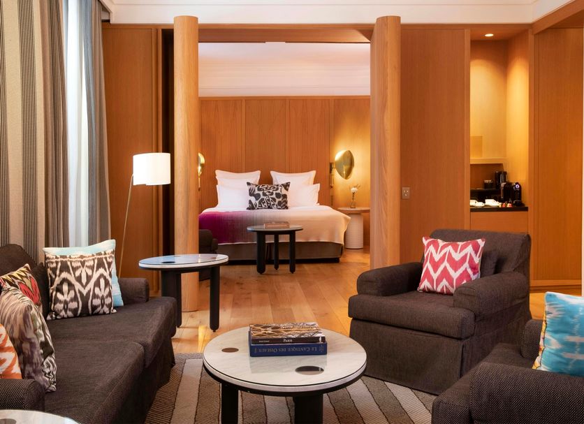 Hotel Vernet, Champs-Élysées — rooms