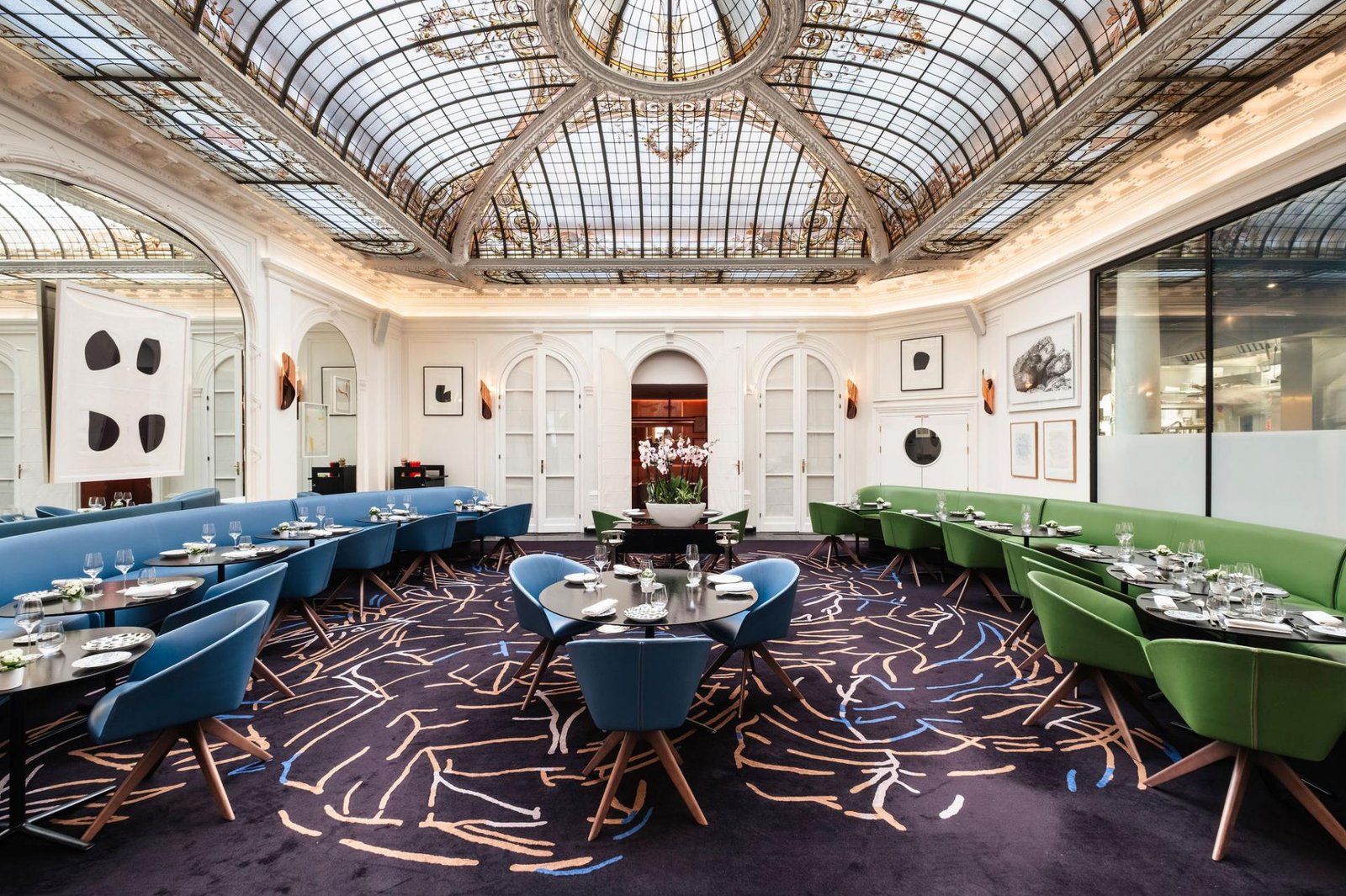 Hotel Vernet, Champs-Élysées — eat & drink