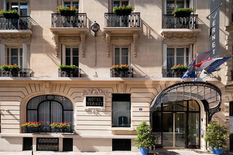 Hotel Vernet, how it began