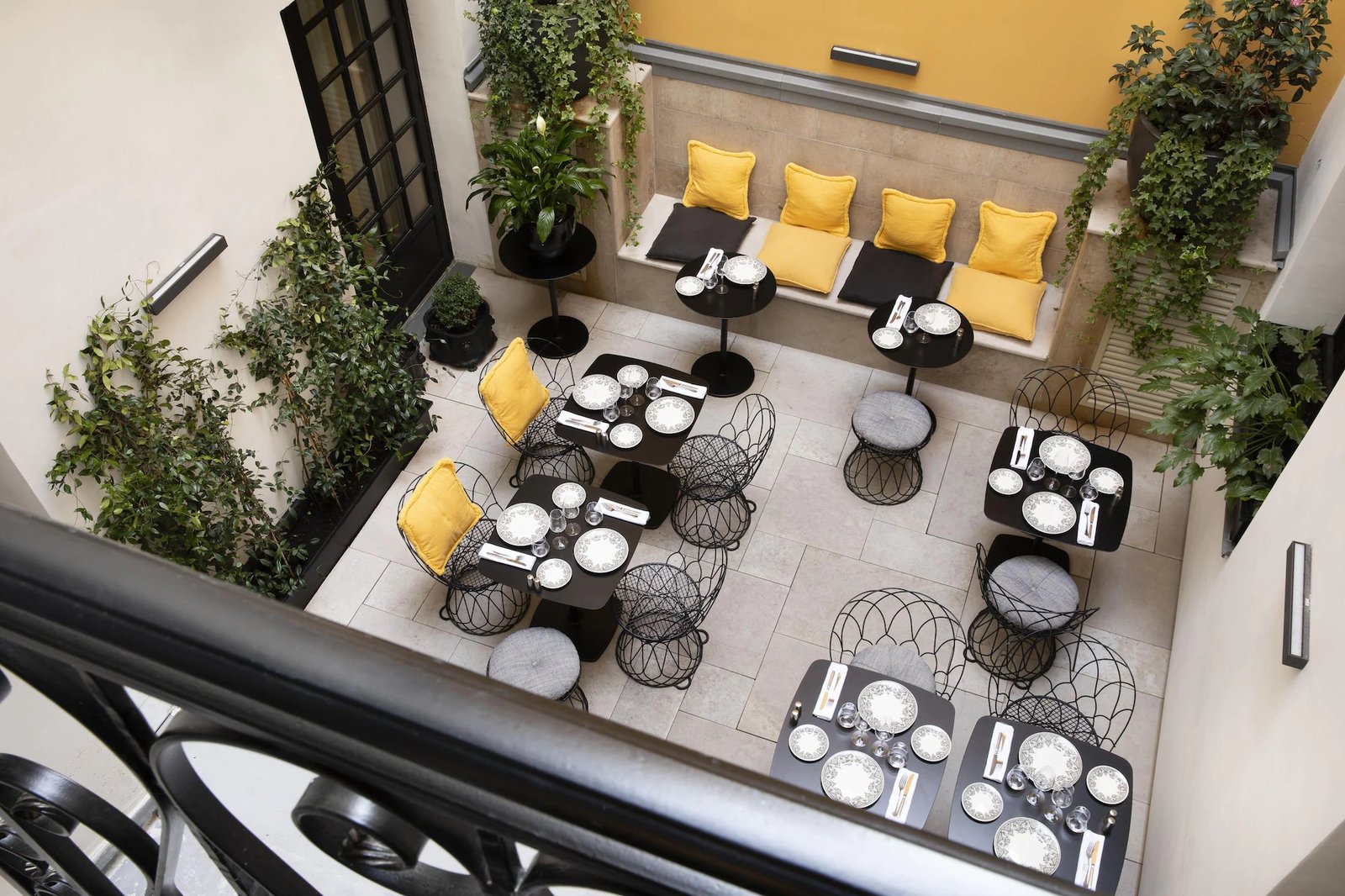 Le Damantin — eat & drink