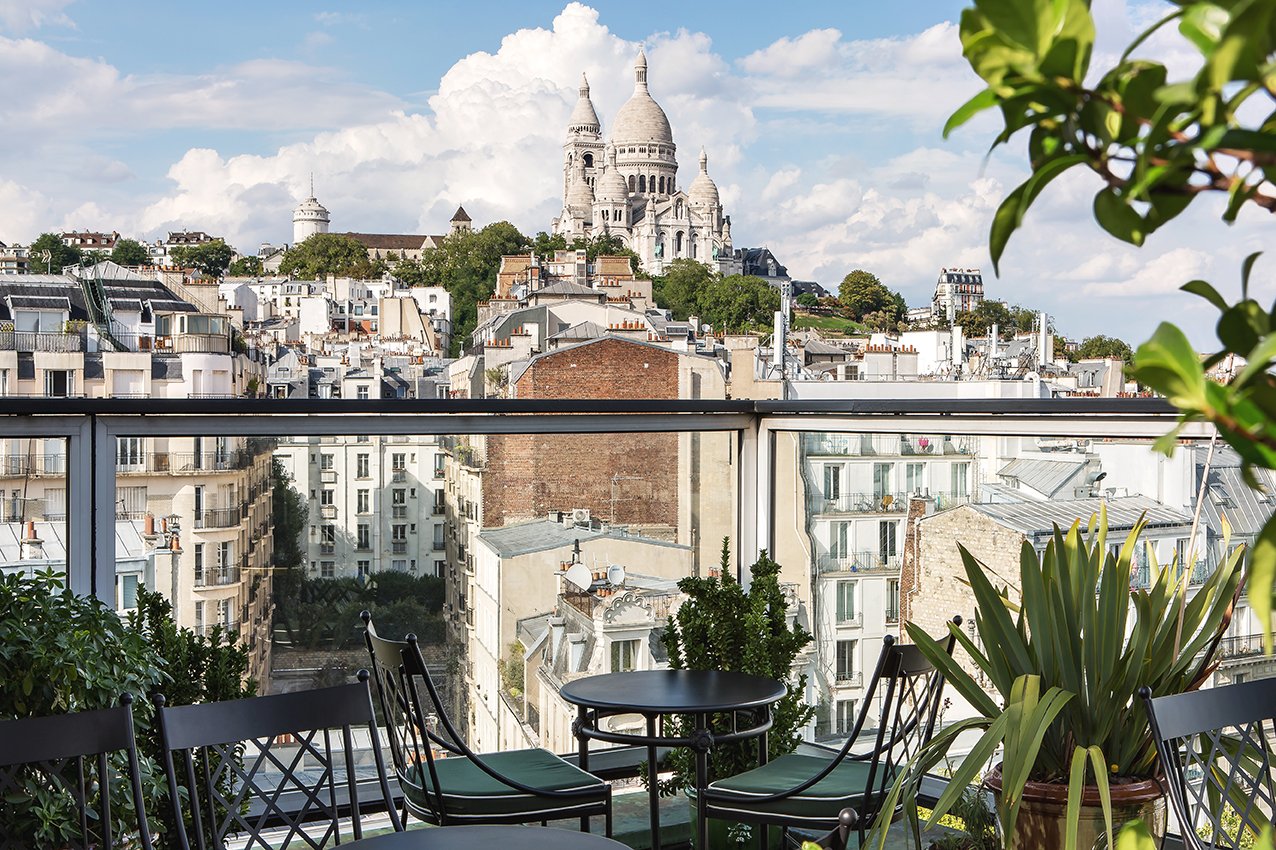 Hôtel Rochechouart — vibe