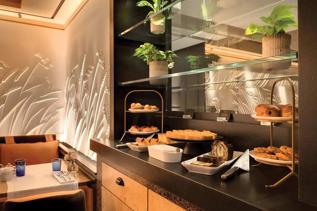 Demeure Montaigne — eat & drink