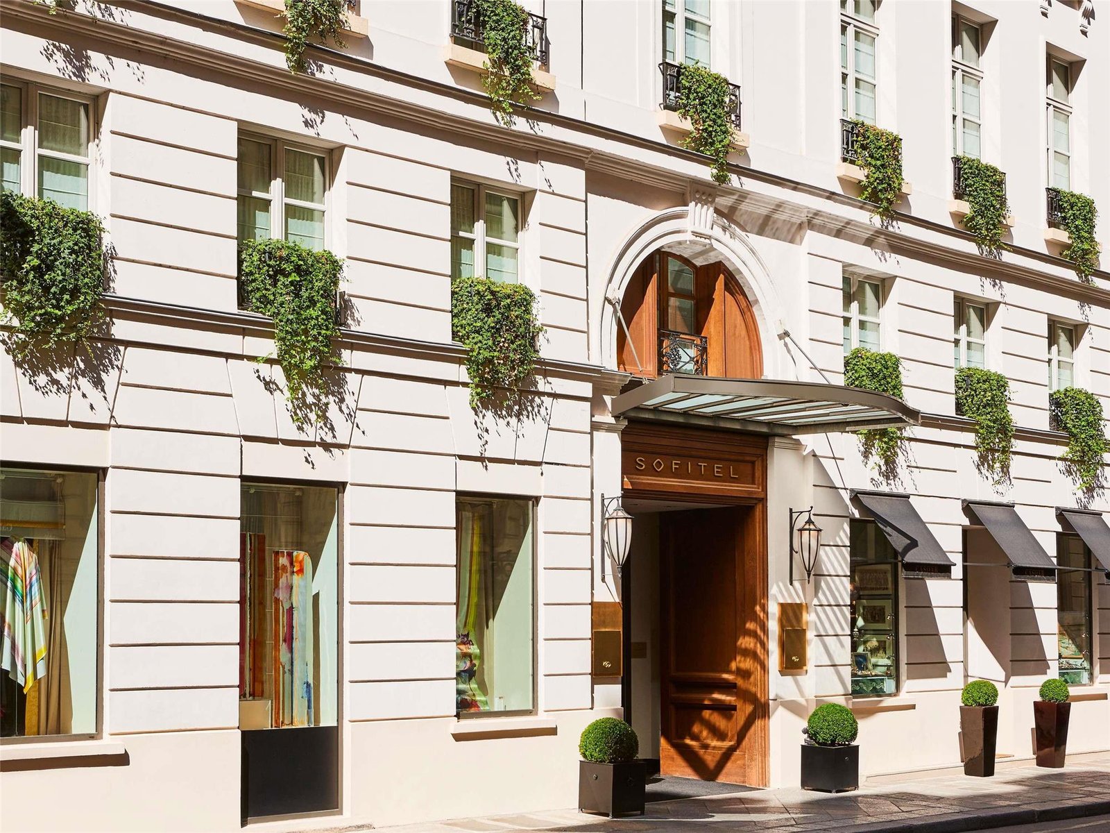 Hôtel Balzac Paris & Spa Ikoï — backstory