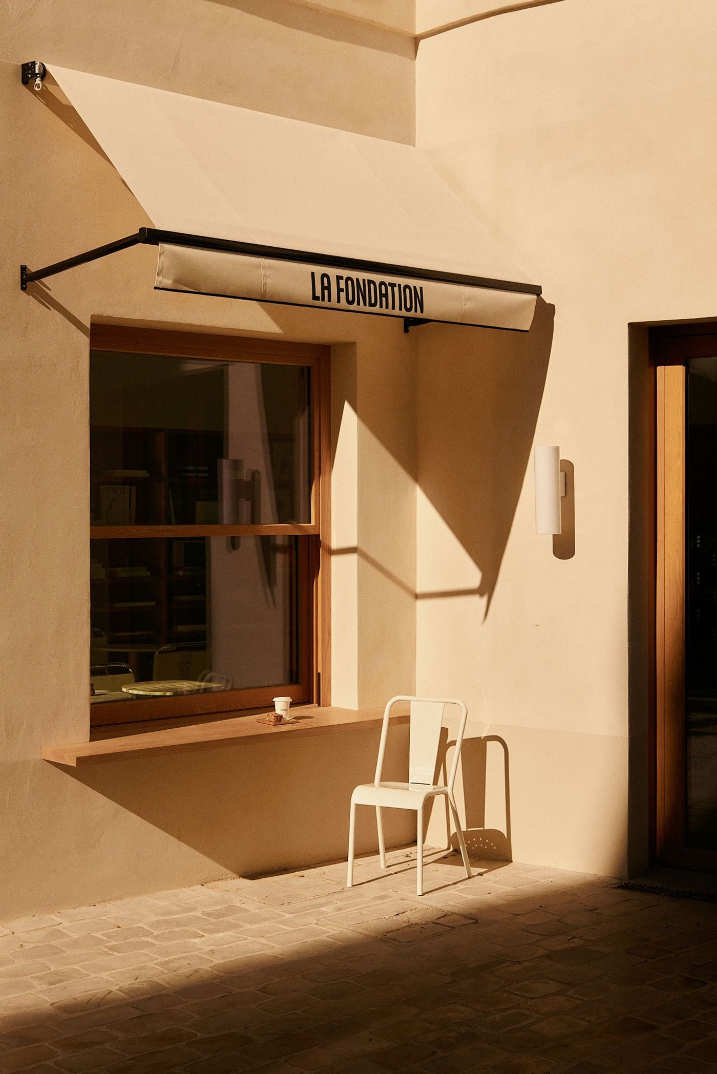 La Fondation — backstory
