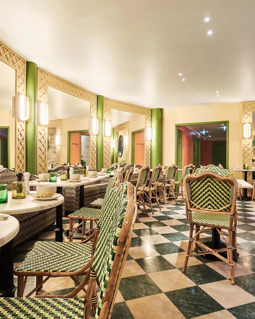 Hôtel Prince de Conti Saint-Germain-des-Prés — eat & drink