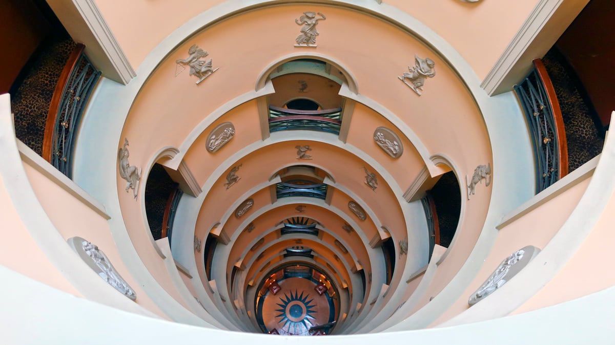 L'Hôtel | A Curious Group of Hotels — vibe