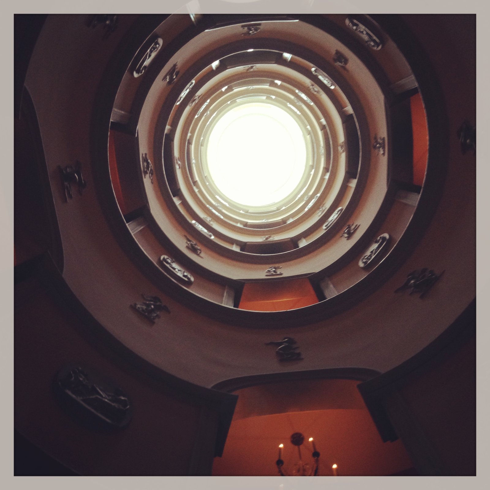 L'Hôtel | A Curious Group of Hotels — vibe