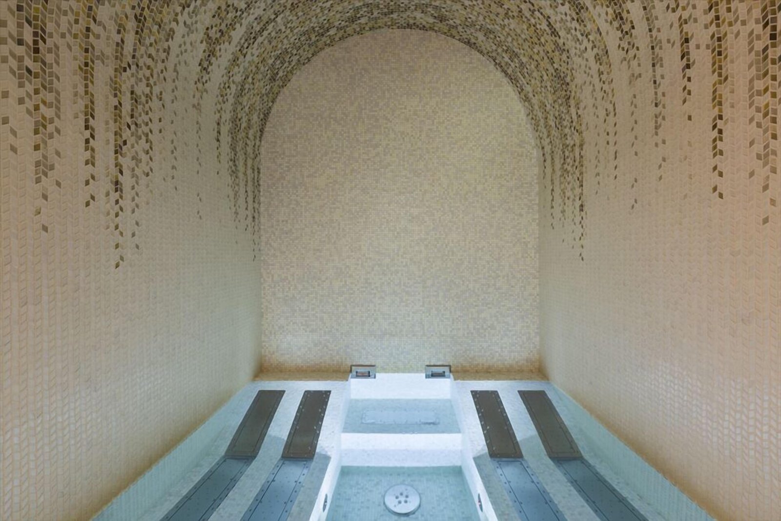 Hotel Keppler Paris Champs-Élysées — wellness