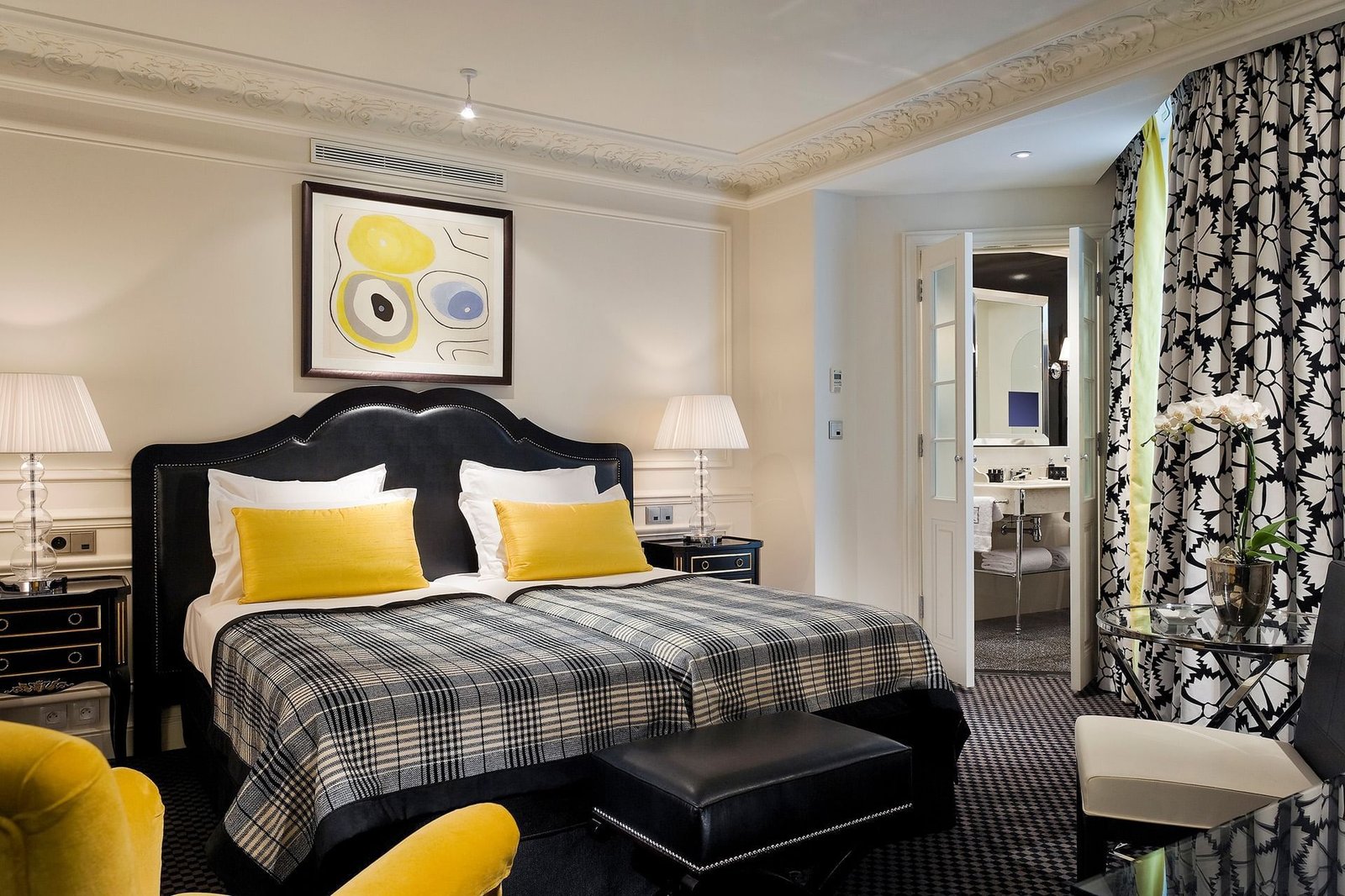Hotel Keppler Paris Champs-Élysées — rooms