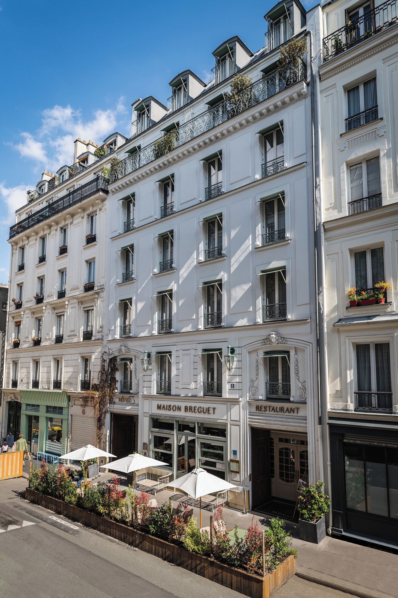 Maison Bréguet — backstory